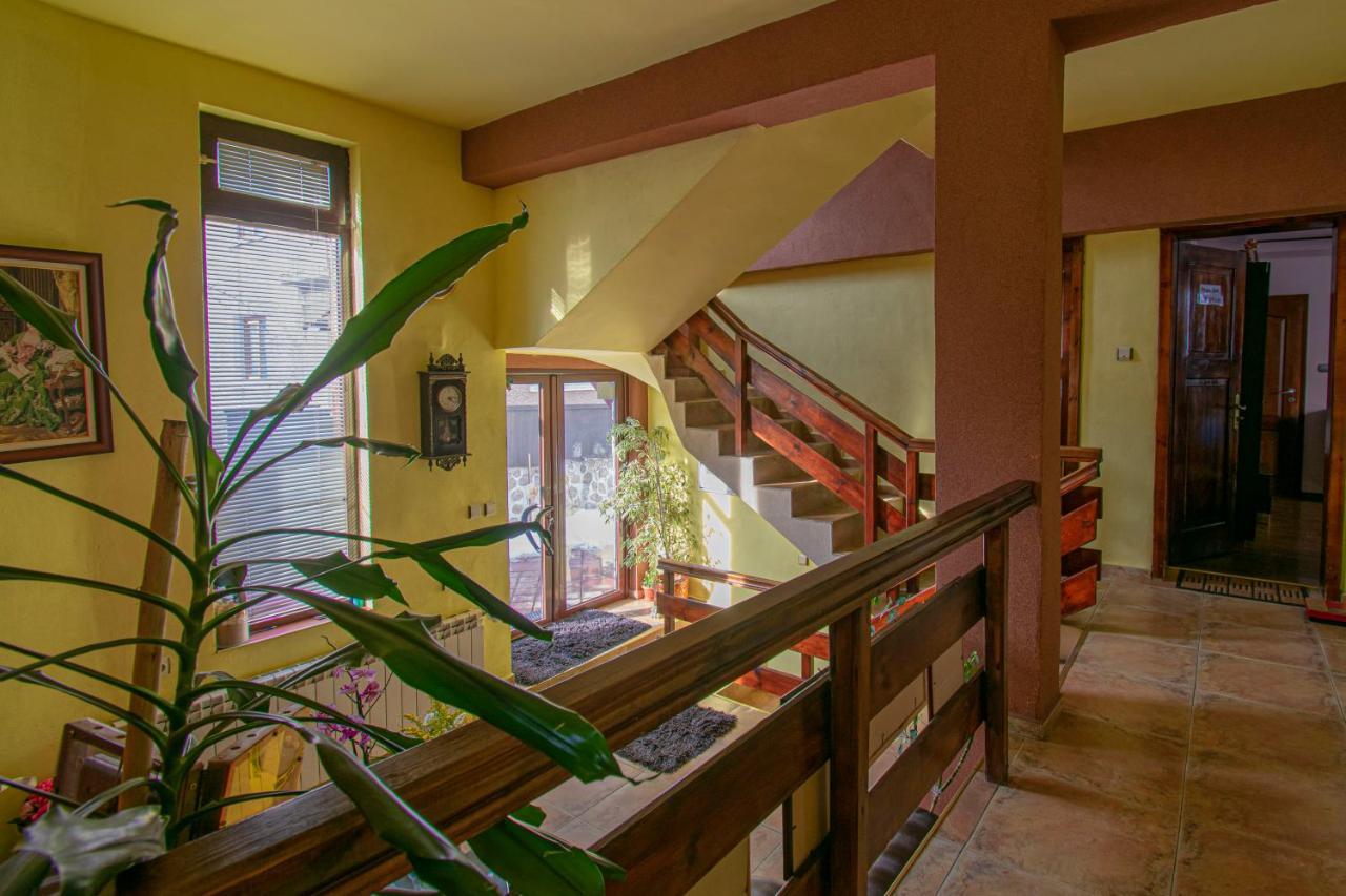 Guest House Sevda Bansko Ngoại thất bức ảnh